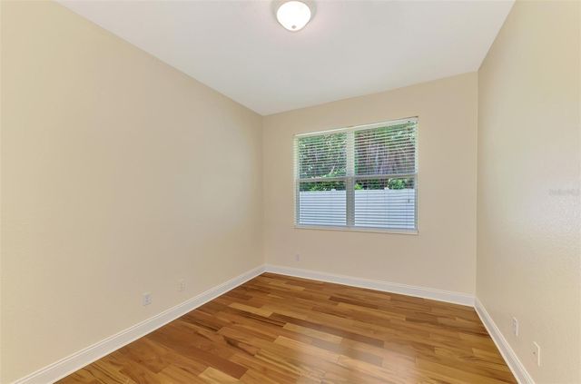 7803 33RD STREET E, Sarasota, FL 34243