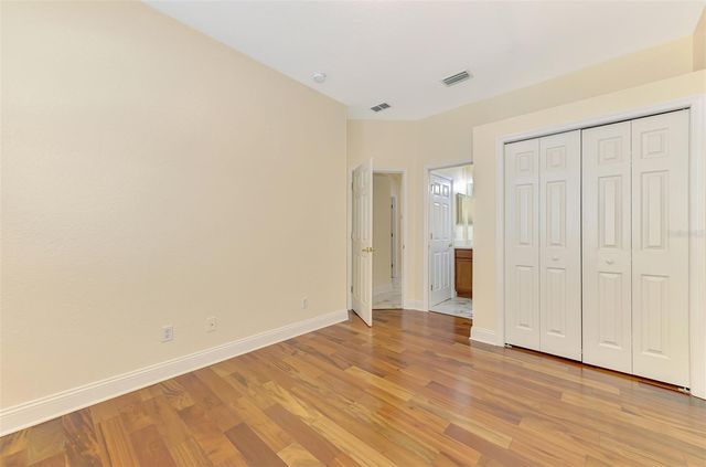 7803 33RD STREET E, Sarasota, FL 34243