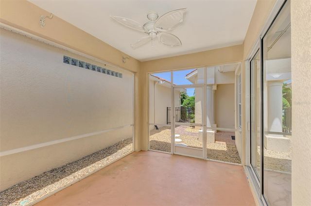 7803 33RD STREET E, Sarasota, FL 34243