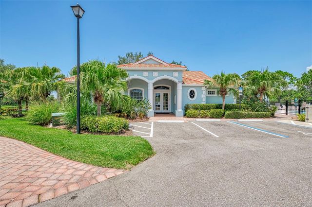 7803 33RD STREET E, Sarasota, FL 34243