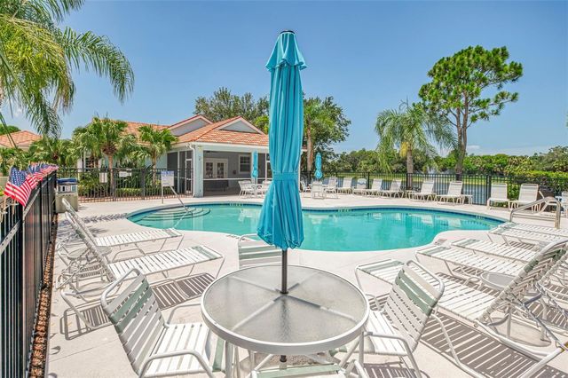 7803 33RD STREET E, Sarasota, FL 34243