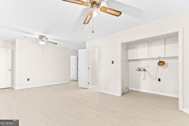 116 Woodlawn Avenue, Warner Robins, GA 31093