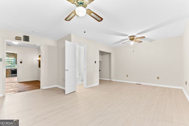 116 Woodlawn Avenue, Warner Robins, GA 31093
