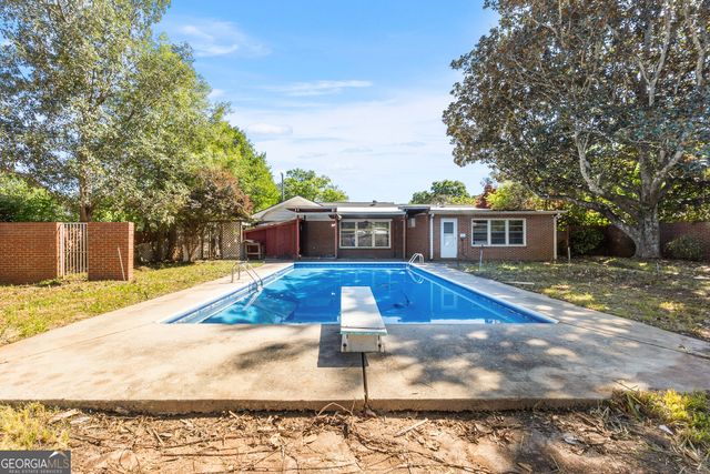 116 Woodlawn Avenue, Warner Robins, GA 31093