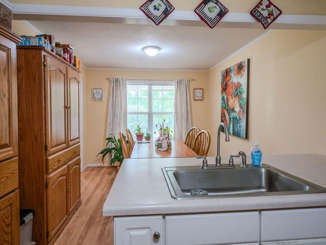 433 Sterling Road, Athens, TN 37303