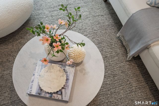 131 Beach Road 103, Fairfield, CT 06824