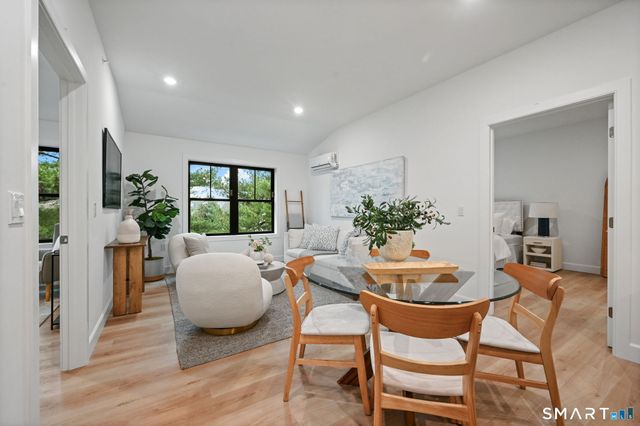 131 Beach Road 103, Fairfield, CT 06824