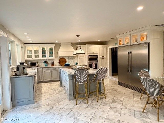 1334 Barcelona AVE, Fort Myers, FL 33901