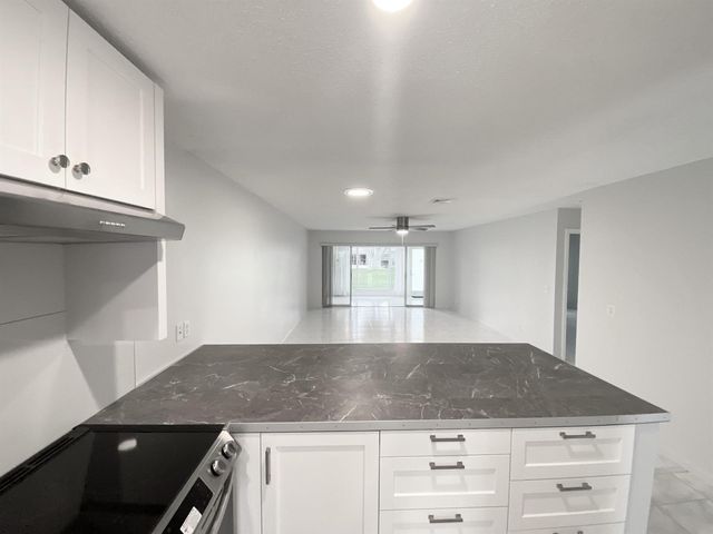 1110 Cactus Terrace D, Delray Beach, FL 33445