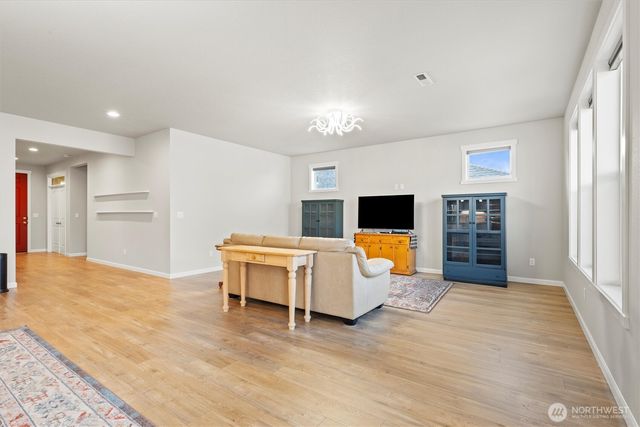 4712 W Coyote ST W, Moses Lake, WA 98837