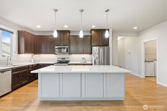 4712 W Coyote ST W, Moses Lake, WA 98837