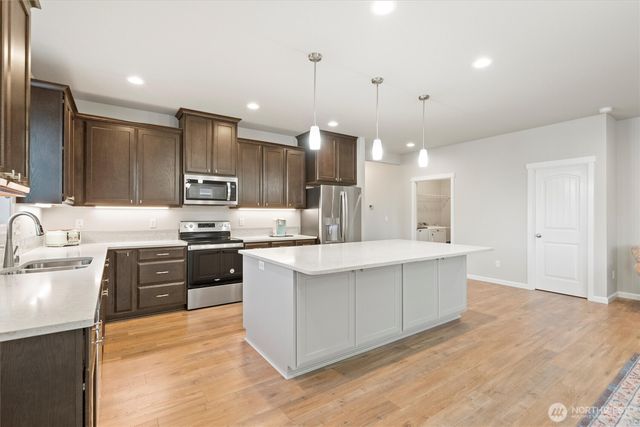 4712 W Coyote ST W, Moses Lake, WA 98837