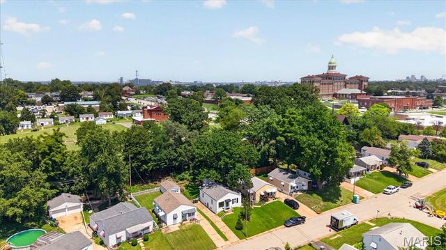 5541 Wyoming Street, St Louis, MO 63139