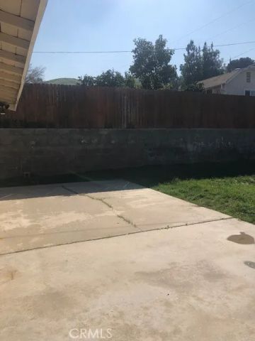 11594 Poplar Street, Loma Linda, CA 92354