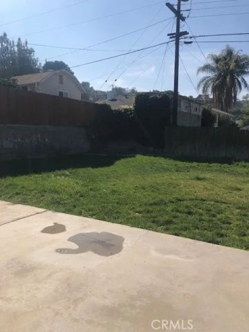 11594 Poplar Street, Loma Linda, CA 92354