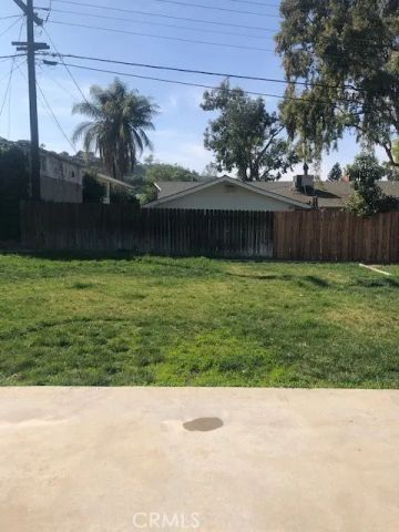 11594 Poplar Street, Loma Linda, CA 92354