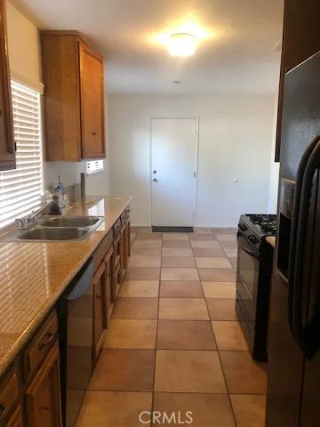 11594 Poplar Street, Loma Linda, CA 92354