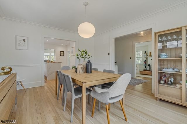 5 Ardsley Rd, Glen Ridge Boro Twp., NJ 07028