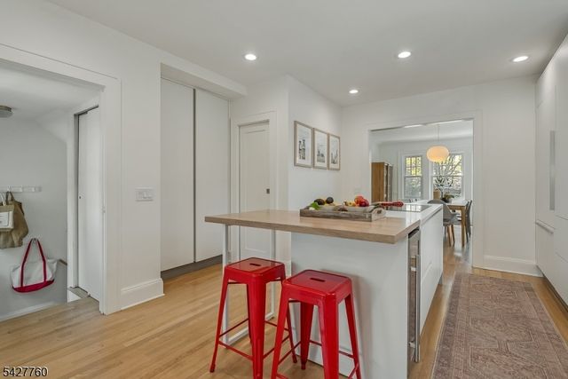 5 Ardsley Rd, Glen Ridge Boro Twp., NJ 07028