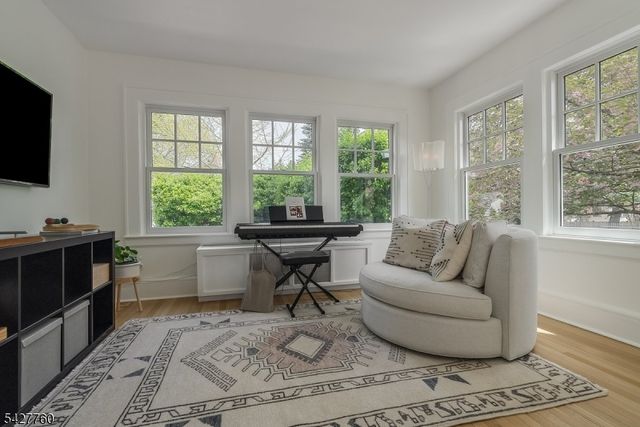 5 Ardsley Rd, Glen Ridge Boro Twp., NJ 07028