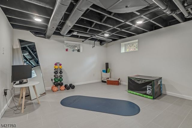 5 Ardsley Rd, Glen Ridge Boro Twp., NJ 07028