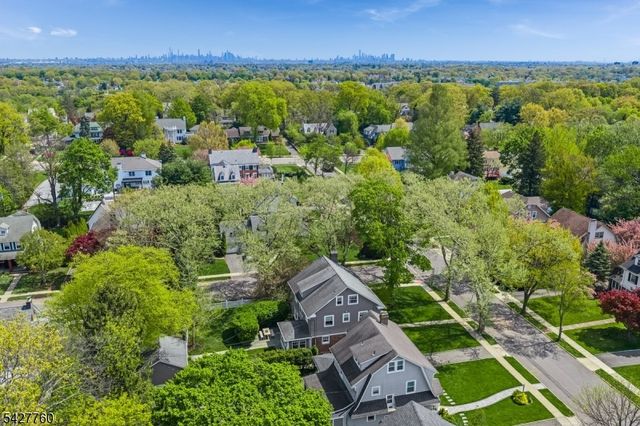 5 Ardsley Rd, Glen Ridge Boro Twp., NJ 07028