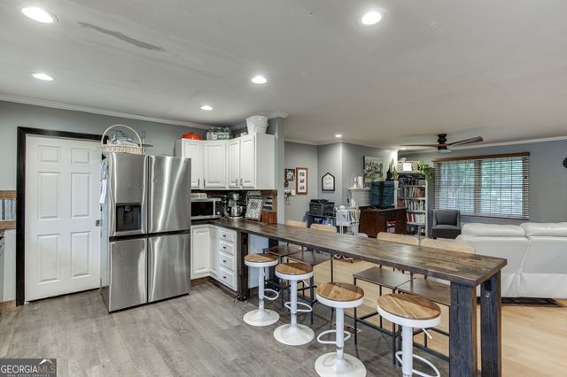 3845 Level Grove Road, Cornelia, GA 30531