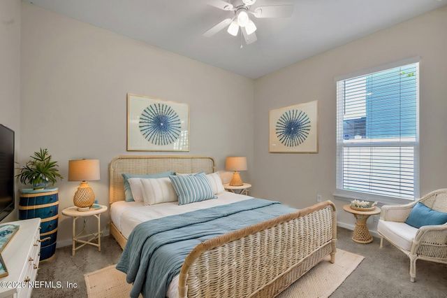 86572 LAZY LAKE Circle, Yulee, FL 32097