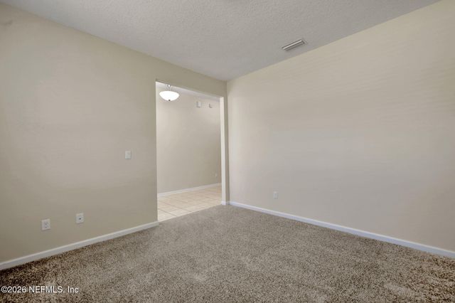 86572 LAZY LAKE Circle, Yulee, FL 32097