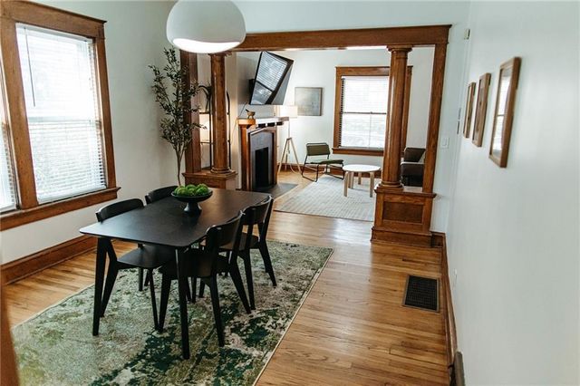 3621 CENTRAL Street, Kansas City, MO 64111