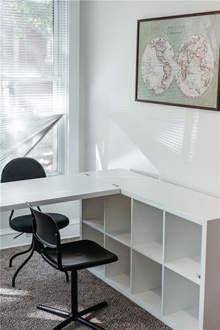 3621 CENTRAL Street, Kansas City, MO 64111