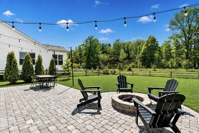2759 W Newbern Drive W, Blacklick, OH 43004