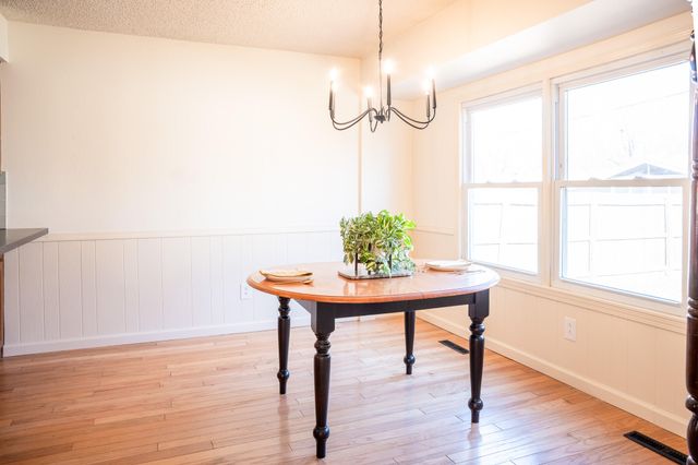 3656 S Westwood Avenue, Springfield, MO 65807