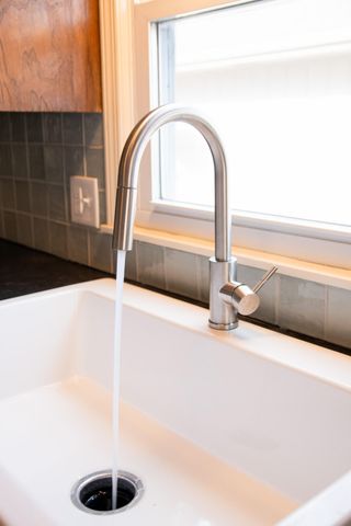 3656 S Westwood Avenue, Springfield, MO 65807