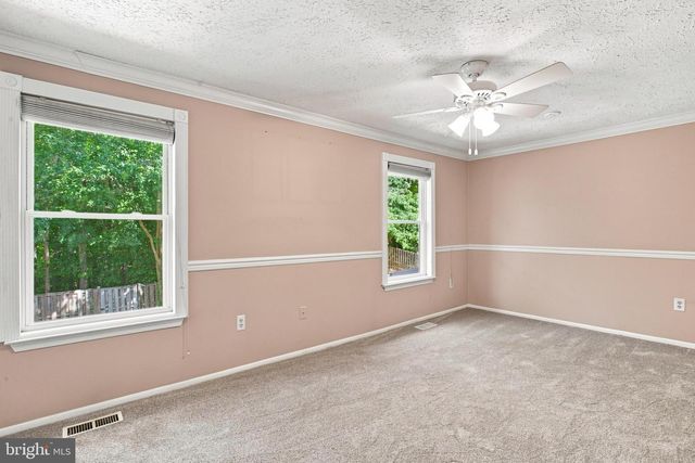 40 TEAL CT, La Plata, MD 20646