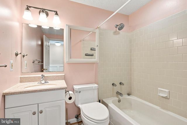 40 TEAL CT, La Plata, MD 20646