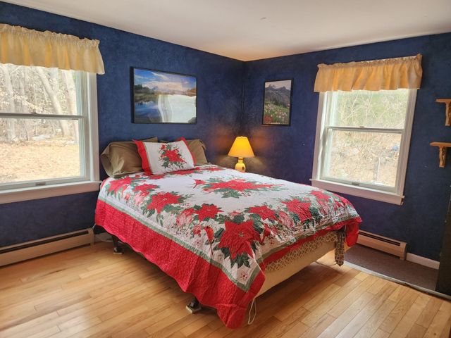 57 Oak Lane, Jamaica, VT 05343