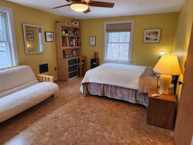 57 Oak Lane, Jamaica, VT 05343