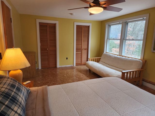 57 Oak Lane, Jamaica, VT 05343