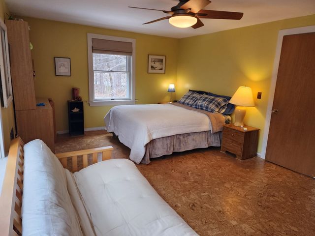 57 Oak Lane, Jamaica, VT 05343