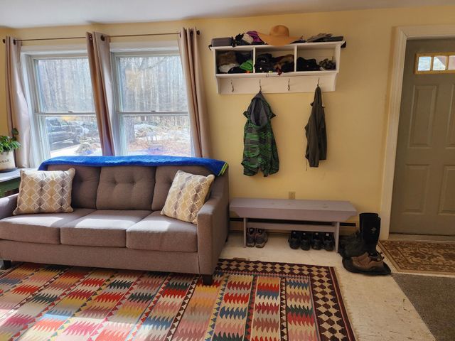 57 Oak Lane, Jamaica, VT 05343