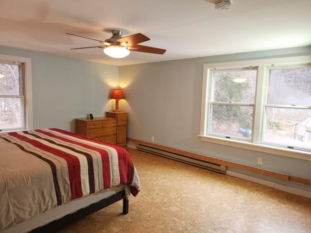 57 Oak Lane, Jamaica, VT 05343