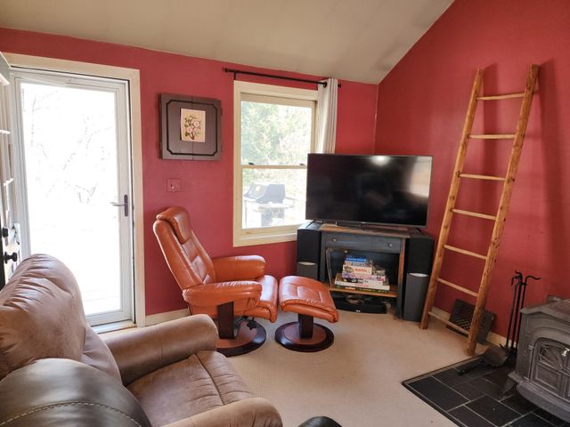 57 Oak Lane, Jamaica, VT 05343