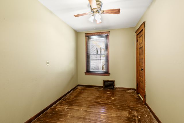 1102 LONGVIEW Loop, Council Bluffs, IA 51503