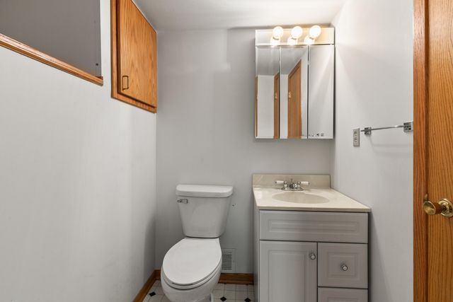1102 LONGVIEW Loop, Council Bluffs, IA 51503
