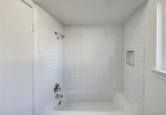 2805 Cambridge Lane, Missouri City, TX 77459