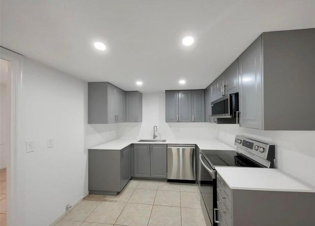 2805 Cambridge Lane, Missouri City, TX 77459