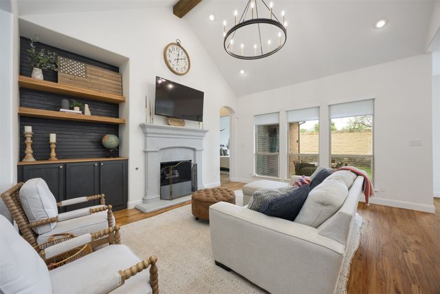 1200 Grant Avenue, Lantana, TX 76226