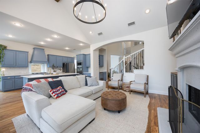 1200 Grant Avenue, Lantana, TX 76226