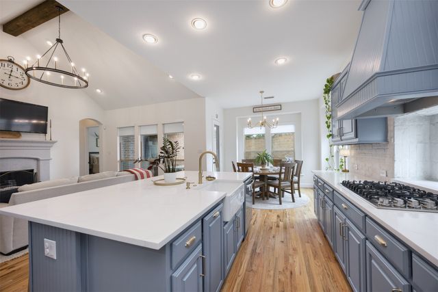 1200 Grant Avenue, Lantana, TX 76226